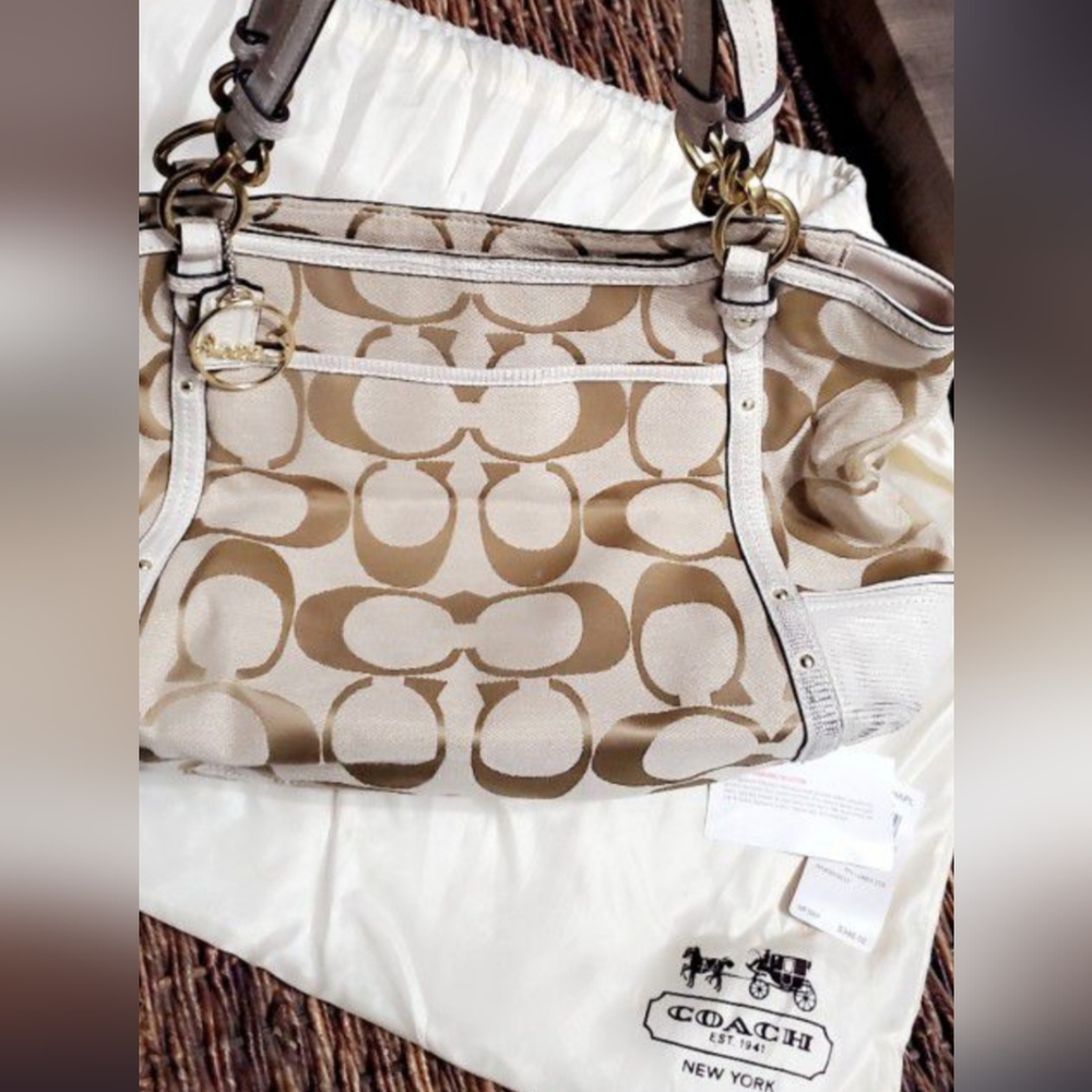 Coach purse